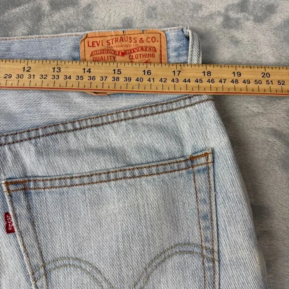 Levi-s Men's Blue and Grey Jeans
